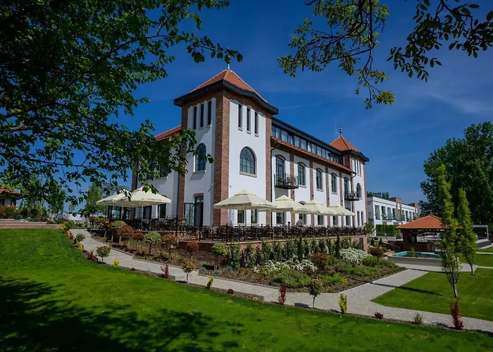Bordur Wellness Hotel Superior Es Szonyegmuzeum