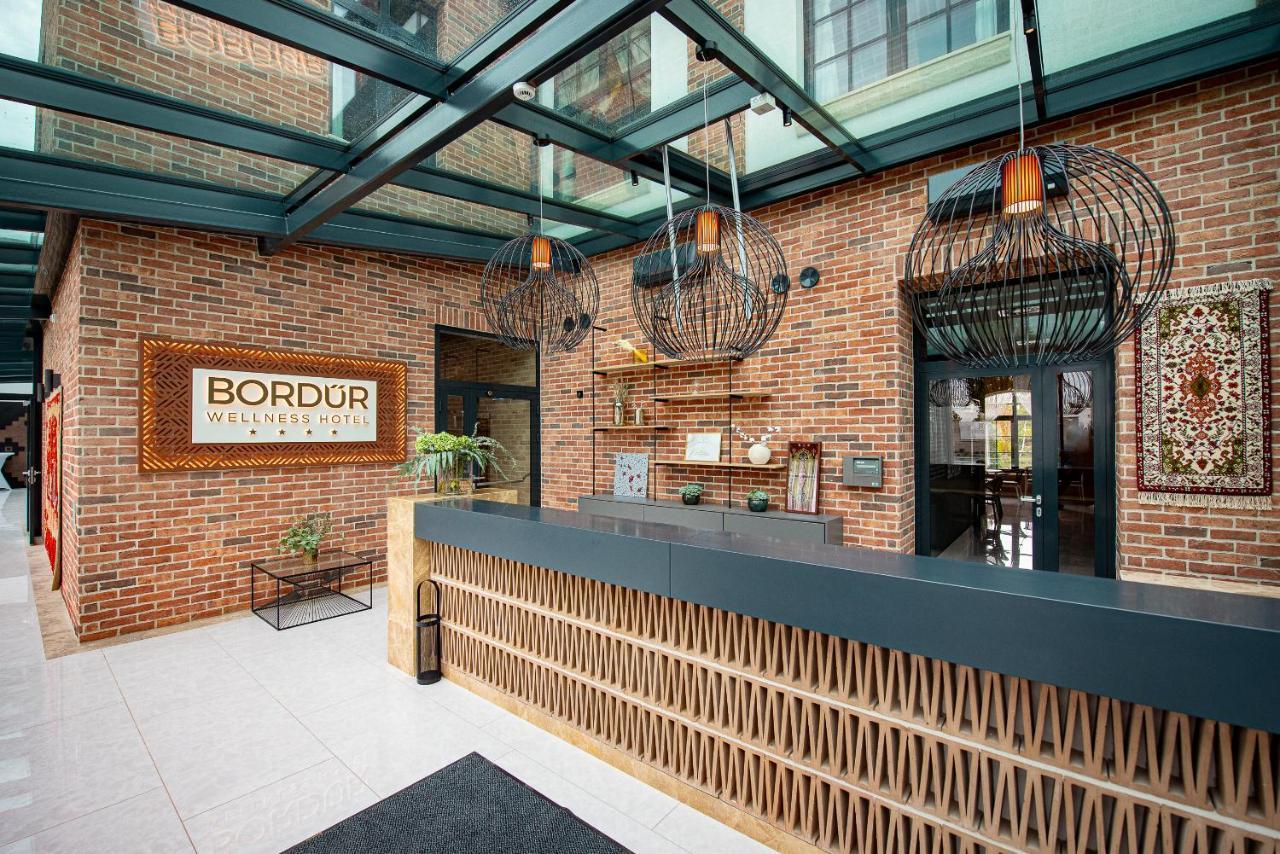 Bordur Wellness Superior Es Szonyegmuzeum Hotel