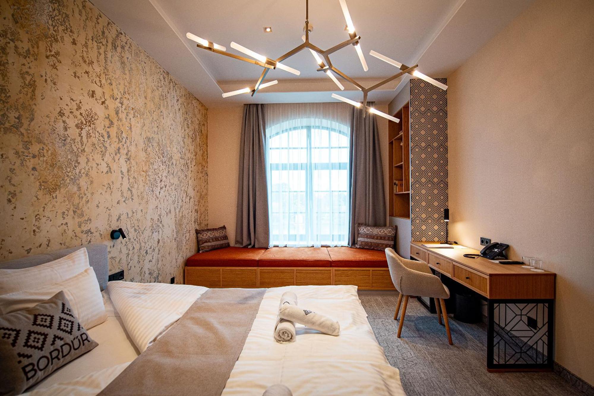 Bordur Wellness Superior Es Szonyegmuzeum 4*