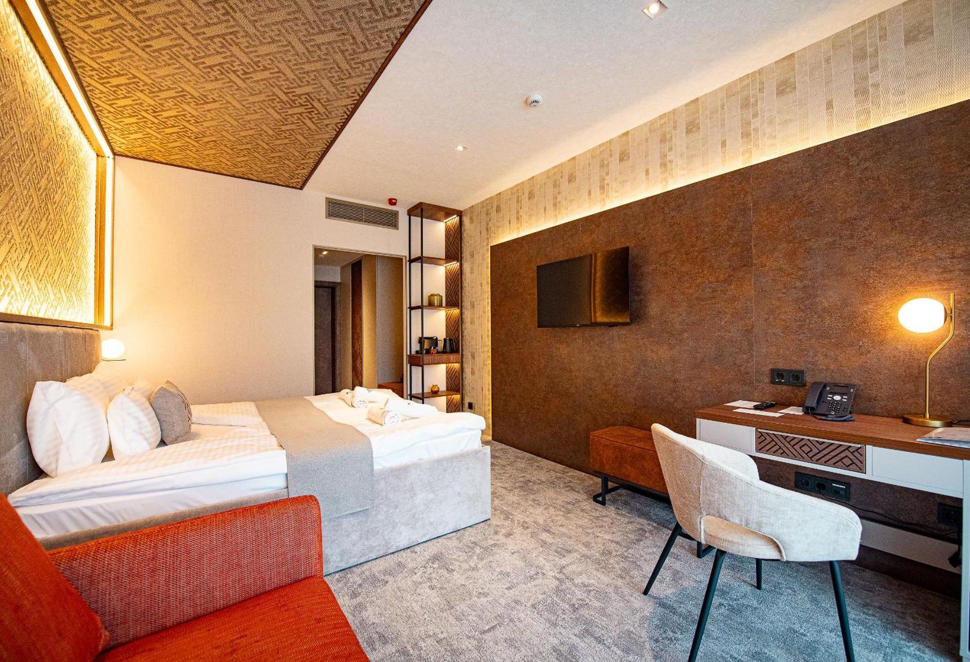 Hotel Bordur Wellness Superior Es Szonyegmuzeum